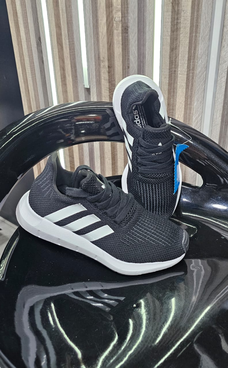 Adidas Swift AAA